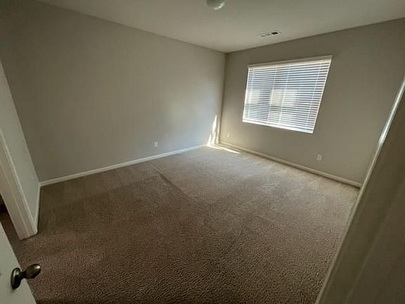 4th image of 5659 Cricket Melody Ln