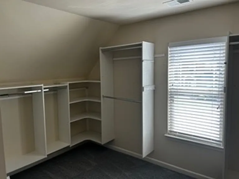 623 Meadow Grass Ln — Photo 25