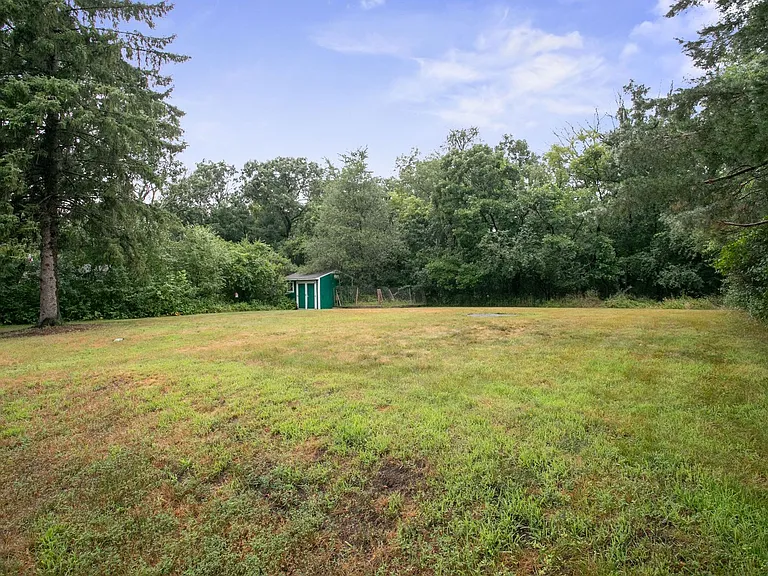 1831 Andover Blvd NW — Photo 14