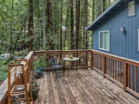 14842 Canyon One Rd, Guerneville, CA