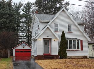 194 Forgham Rd, Greece, NY 14616