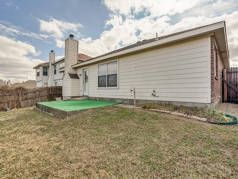 9804 Westmere Ln — Photo 24
