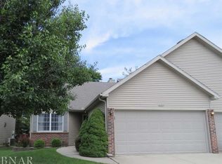1637 Frontier Dr, Normal, IL 61761