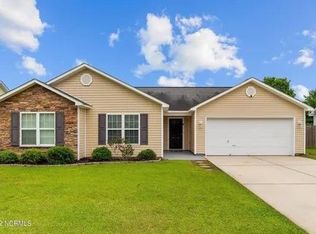2845 Weathersby Dr, New Bern, NC 28562