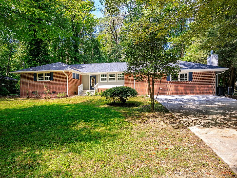 1st image of 403 Oakland Dr