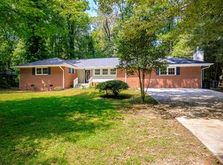 403 Oakland Dr, La Fayette, GA 30728