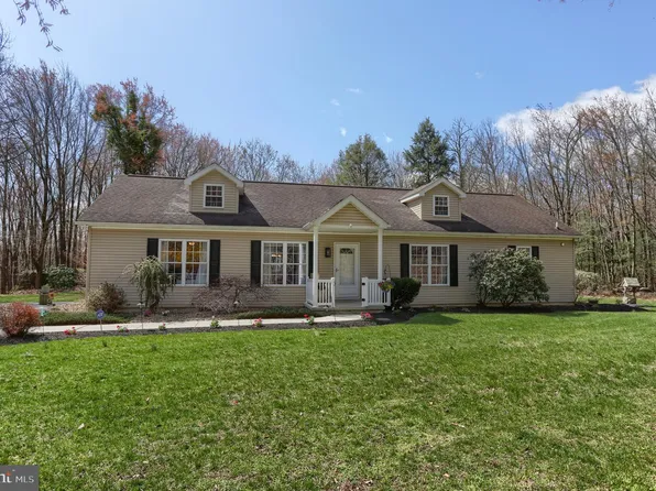 279 Hickory Ridge Rd, Newport, PA 17074