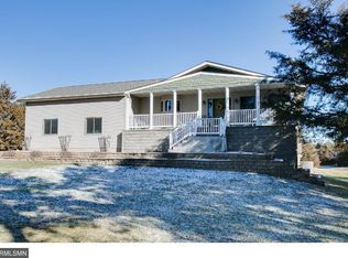 7436 W 195th St, Jordan, MN 55352