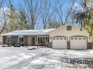 5666 Whitneyville Ave SE, Alto, MI 49302