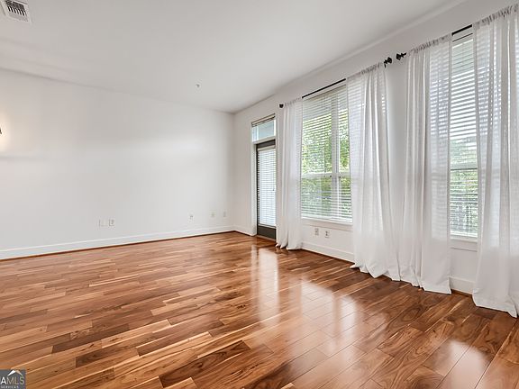 4th image of 747 Ralph McGill Blvd NE #323