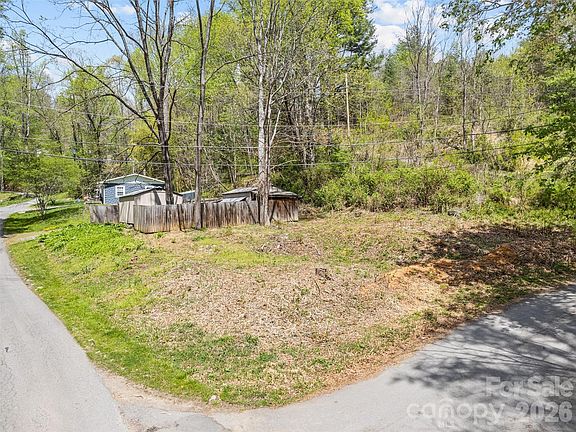 2nd image of 26 Lansing Rd