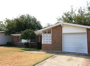 4322 Longleaf Dr, Garland, TX 75042