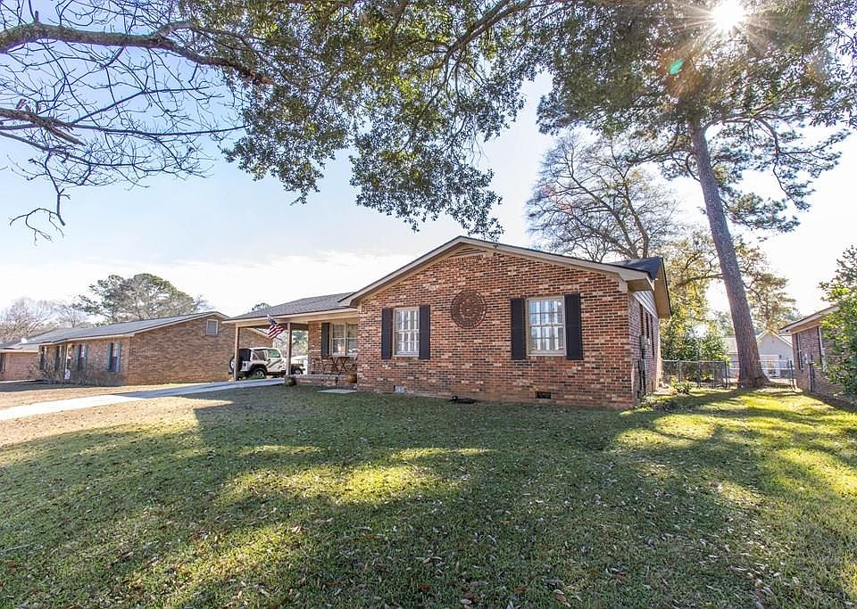 1st image of 117 Jackson Dr
