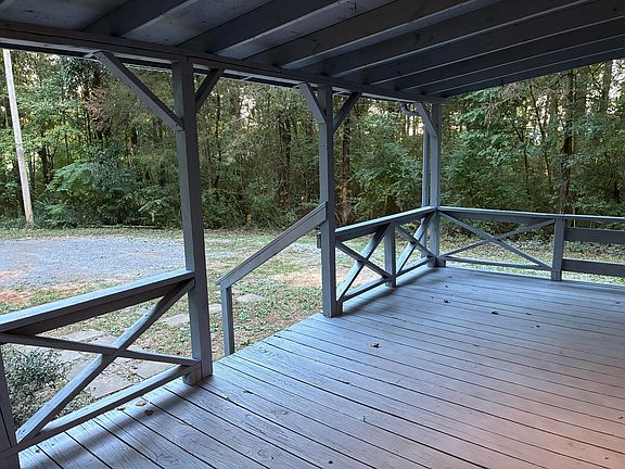 4th image of 182 County Road 703
