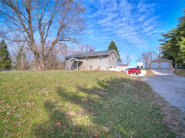 5232 W Main St, Decatur, IL 62522