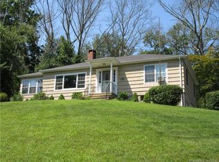 76 Candlewood Hill Rd, Higganum, CT 06441