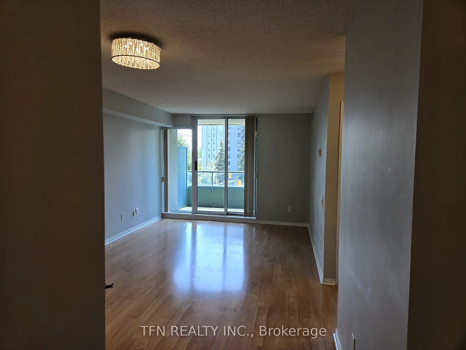 2 bed, $2,700 — Photo 2