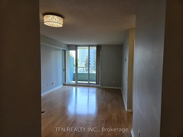 1 Emerald Ln #309 — Photo 2