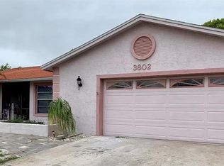 3802 33rd Ave W, Bradenton, FL 34205