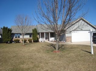 3734 Braemore Dr, Janesville, WI 53548