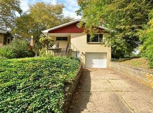 110 Hawthorne Ave, Crafton, PA 15205