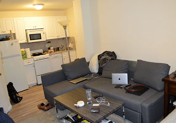 Rented by OvCo Realty | media 19