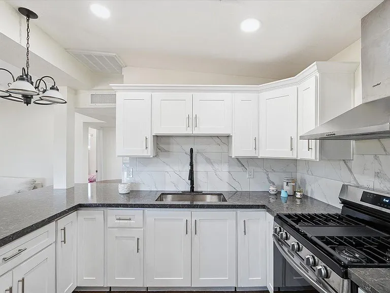 38466 N Basin Rd — Photo 14