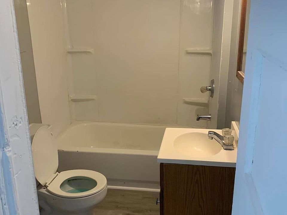 585 N Royal St, Piggott, AR 72454 MLS 11223754 Zillow