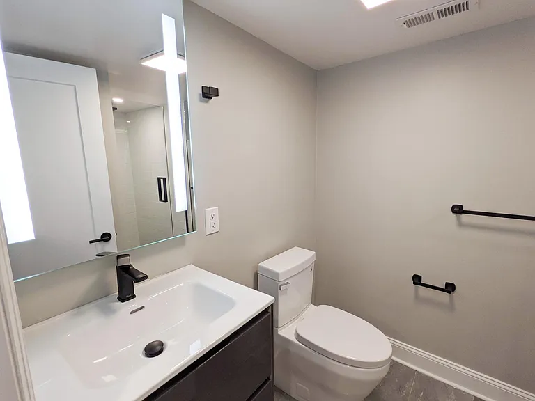 4250 Parkside Ave #1B — Photo 3