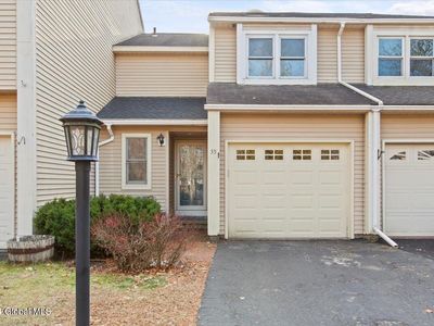 35 Wilan Lane, Albany, NY, 12203