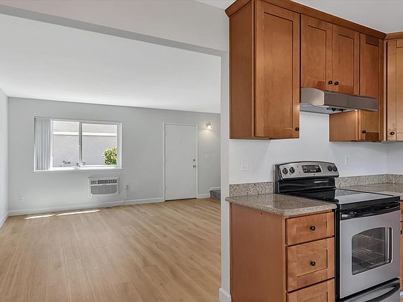 4th image of 1608 Hollenbeck Ave APT 5