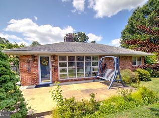 8100 Carlyle Pl, Alexandria, VA 22308