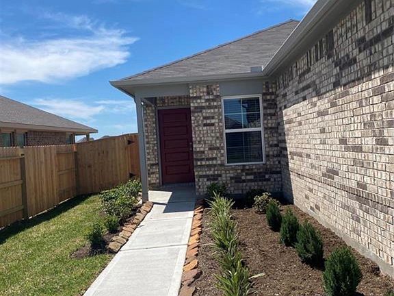 2nd image of 3119 Spanish Oak Ln