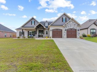 355 Lakes Dr, Enterprise, AL 36330