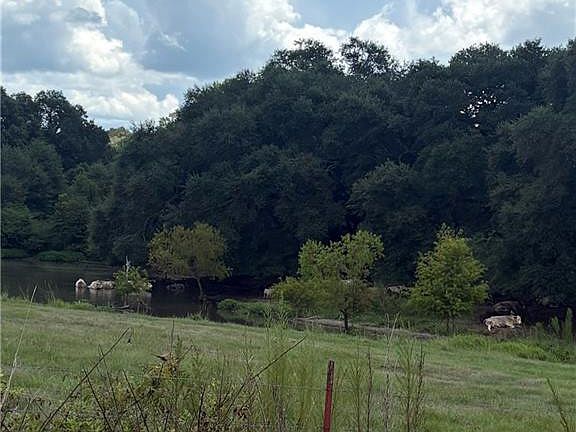 3rd image of 23294 Peterson Rd