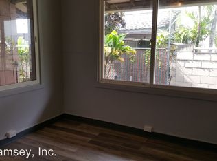 2621 Kamanaiki St, Honolulu, HI 96819