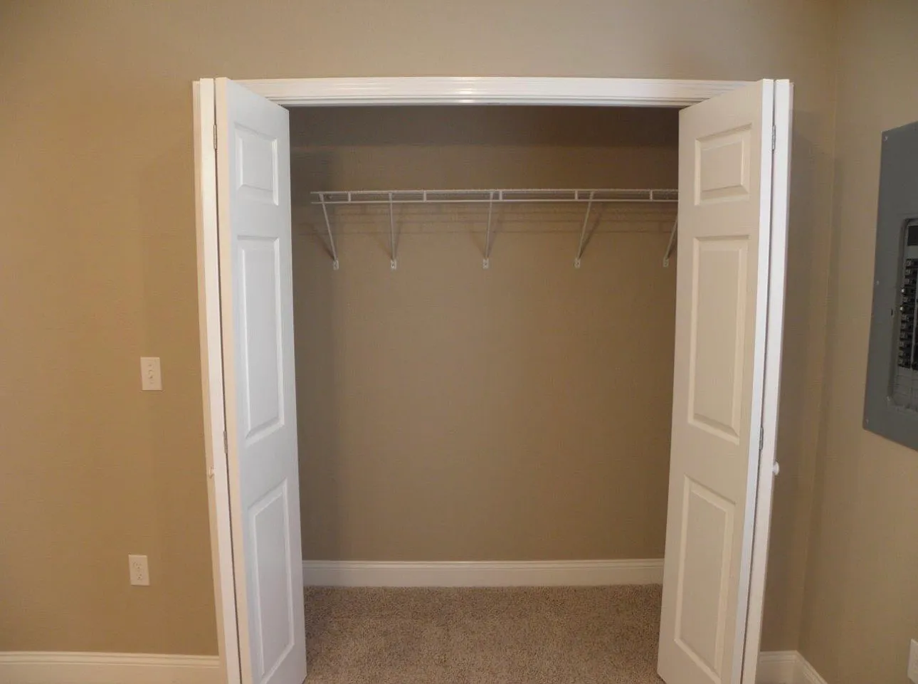 1 bed, $650 — Photo 3