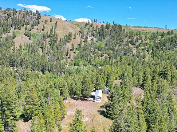 4th image of 1398 Summers Creek Rd