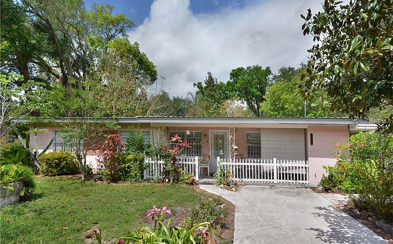 1st image of 3906 Bayview Dr