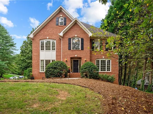 114 Cedar Trl, Winston Salem, NC 27104