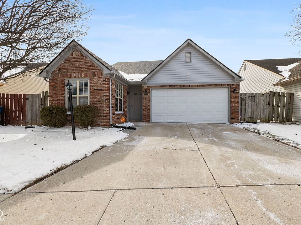 1st image of 4911 Wisteria Dr