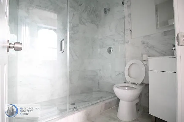 Rented by Metropolitan Property Group | media 16