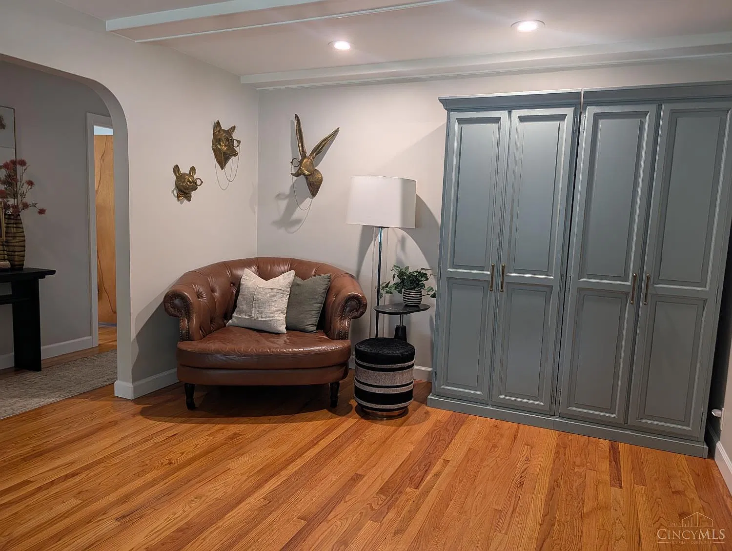 3 bed, 2.0 bath, 1252 sqft, $2,400 — Photo 3