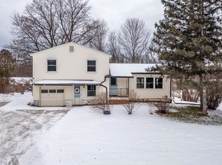 4966 Shelburne Rd, Shelburne, VT 05482