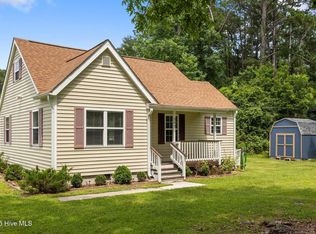 202 Jonathan Dr, Jacksonville, NC 28540