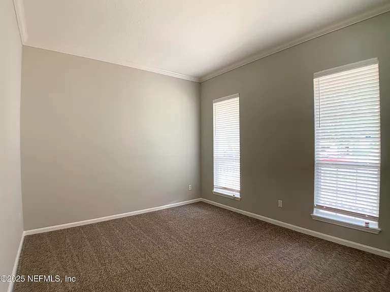 1213 Harbour Town Dr — Photo 7