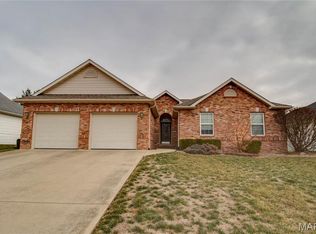 4627 Wisteria Dr, Alton, IL 62002