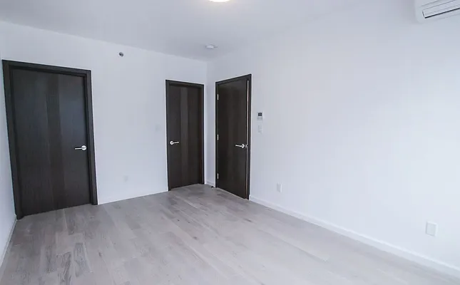 Sold by High Class Realty SB LLC | media 17