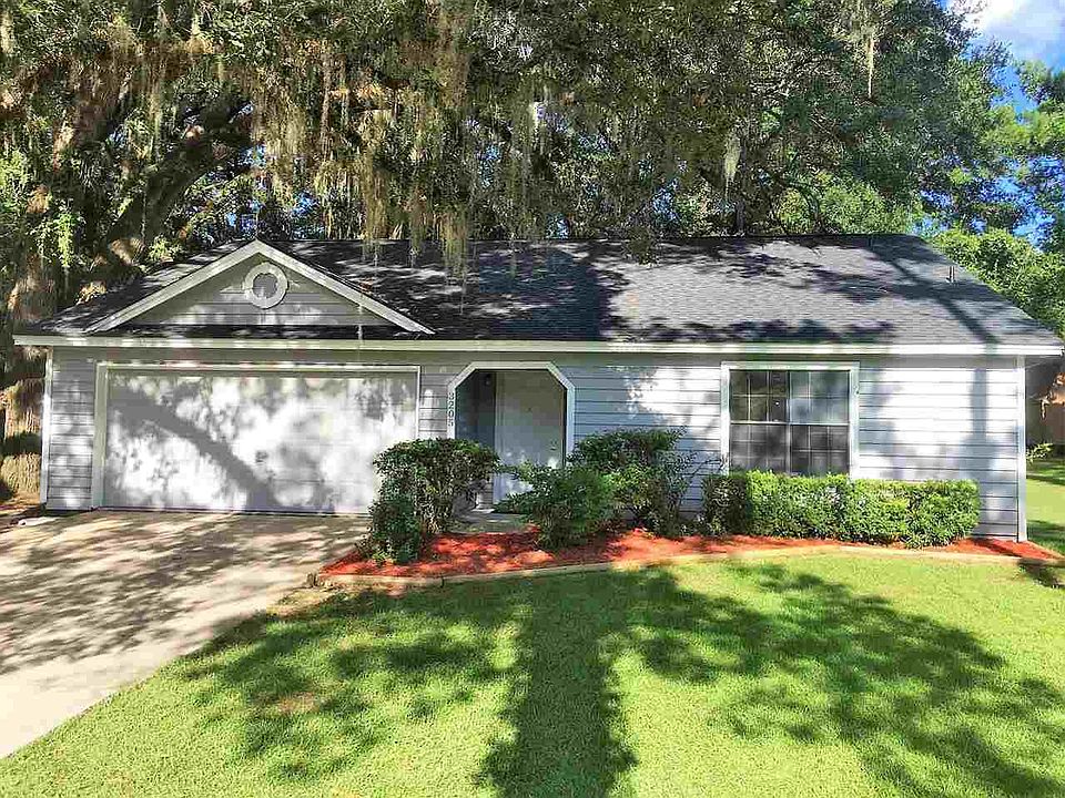 1st image of 3205 Abbington Ln