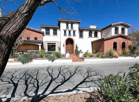 2nd image of 1153 Calle Del Sur